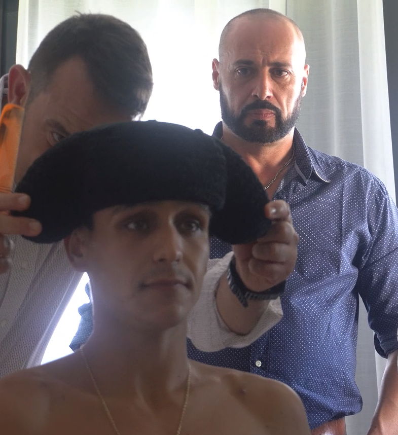 entre bastidores